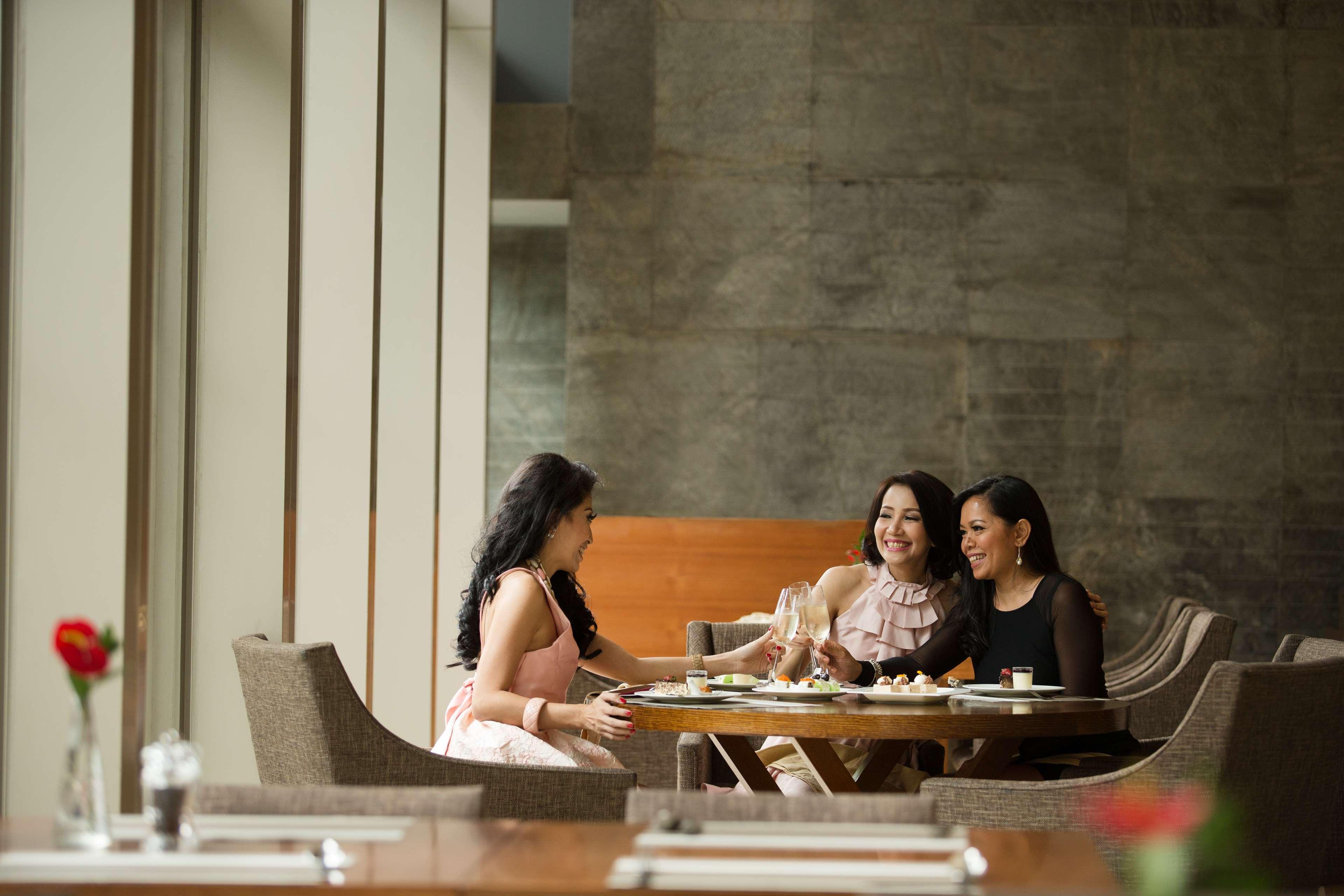 Hilton Bandung Hotell Eksteriør bilde