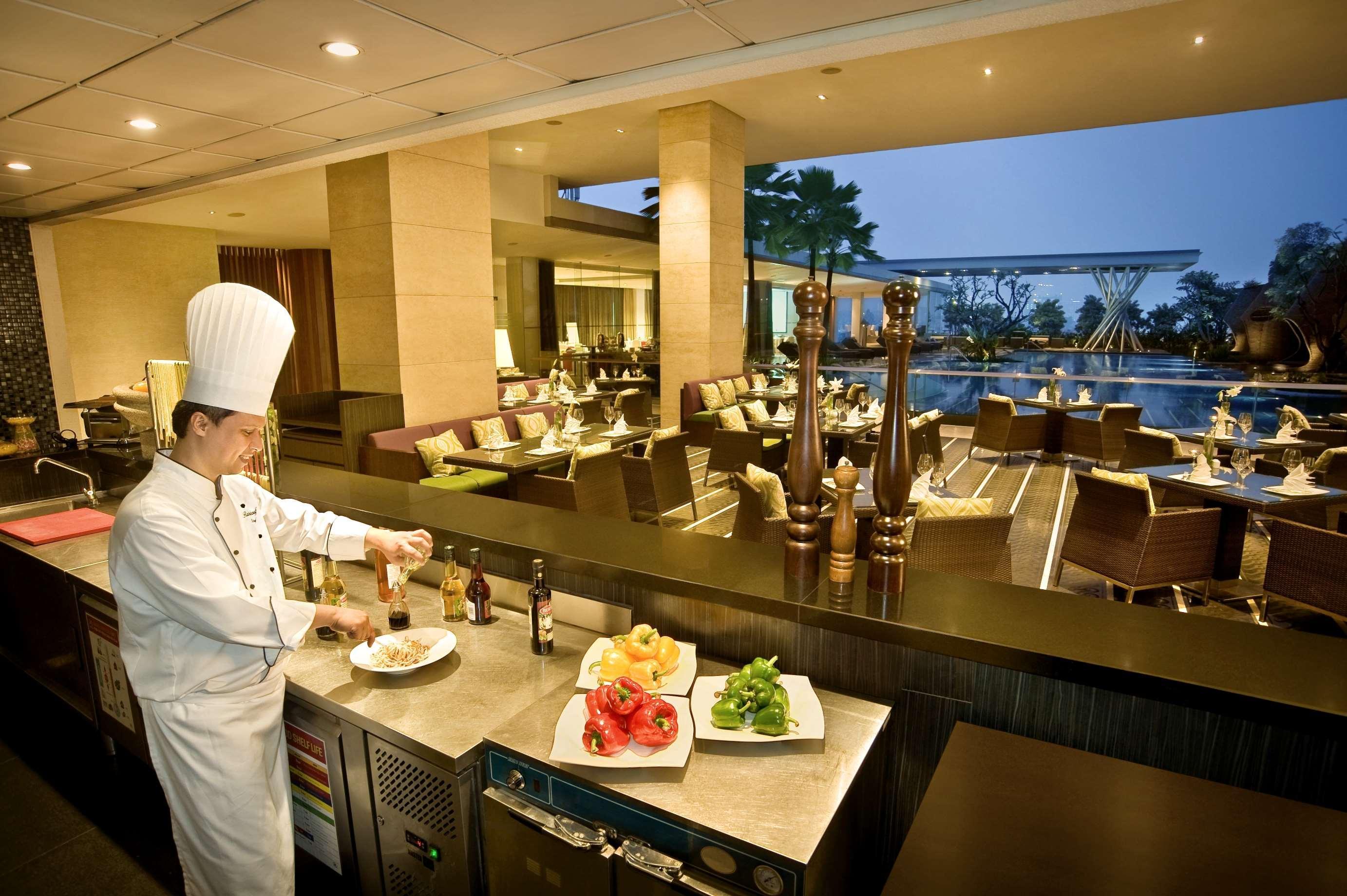 Hilton Bandung Hotell Eksteriør bilde