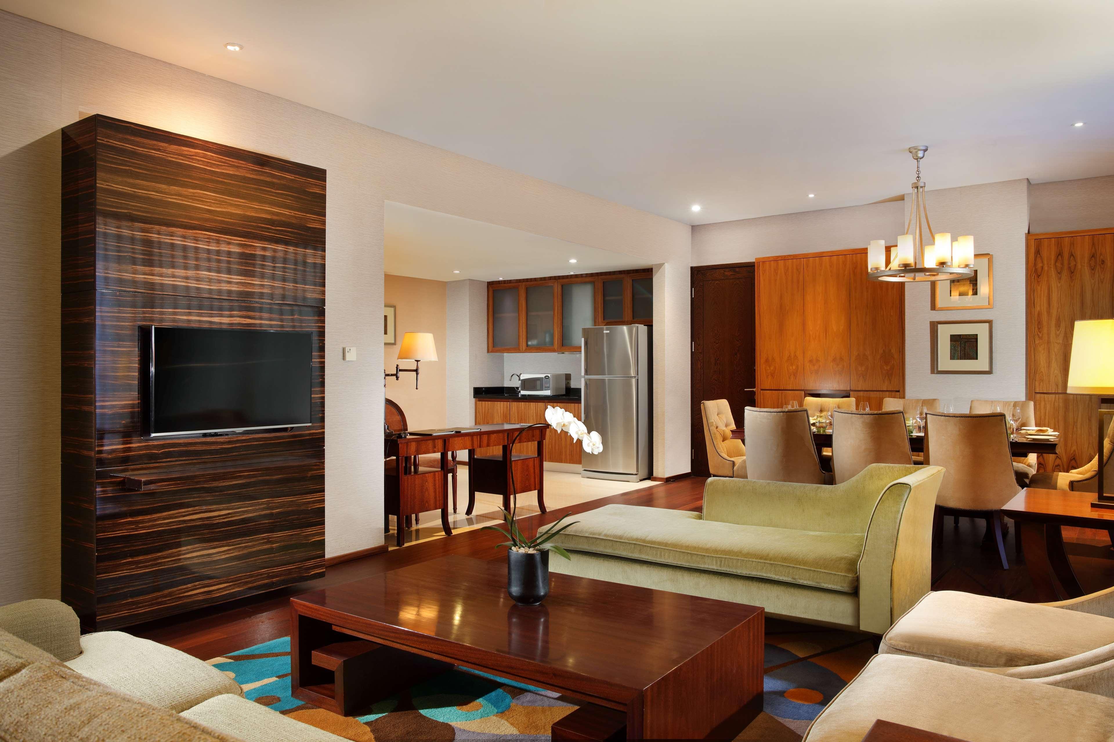 Hilton Bandung Hotell Eksteriør bilde