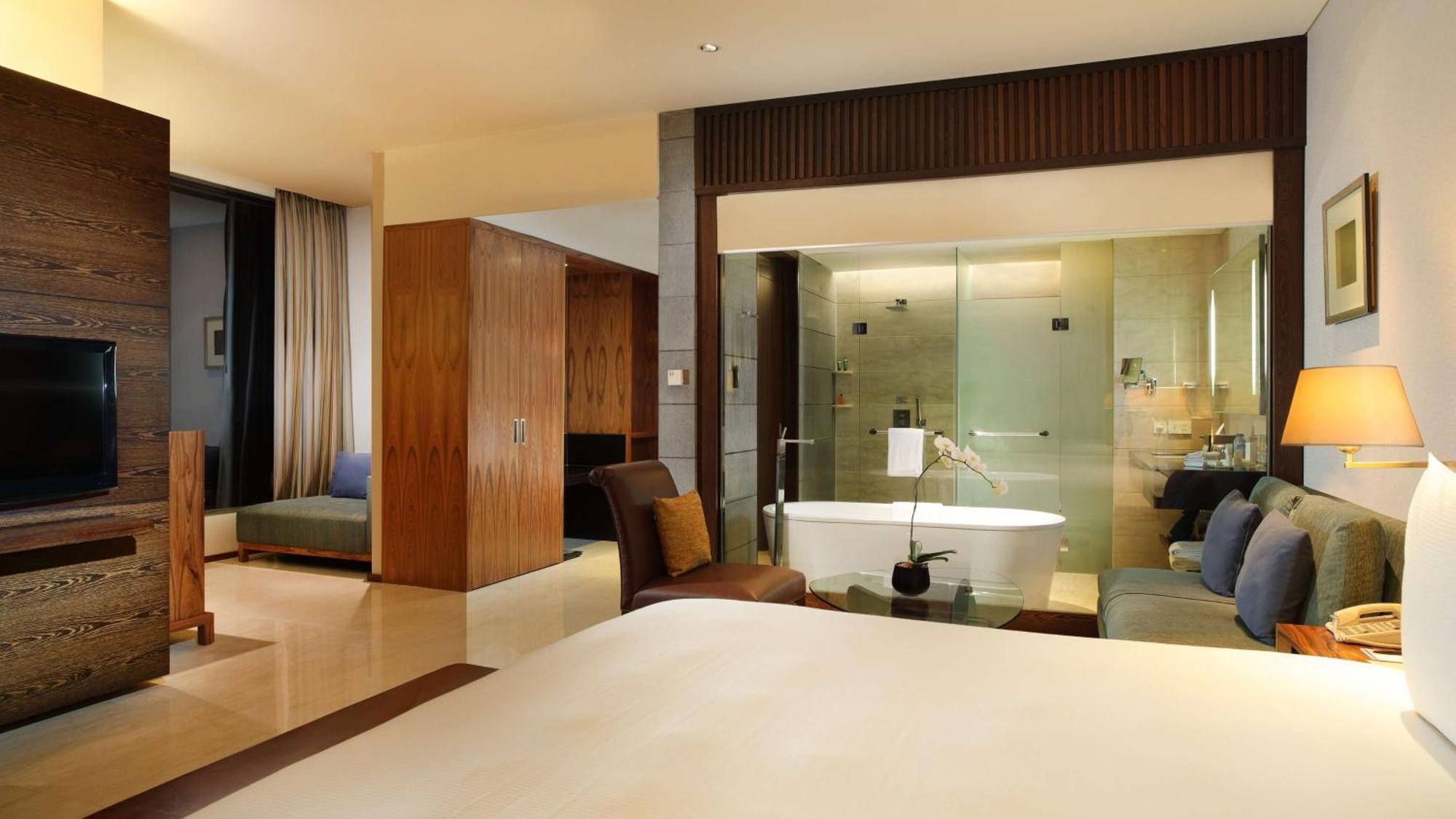 Hilton Bandung Hotell Eksteriør bilde