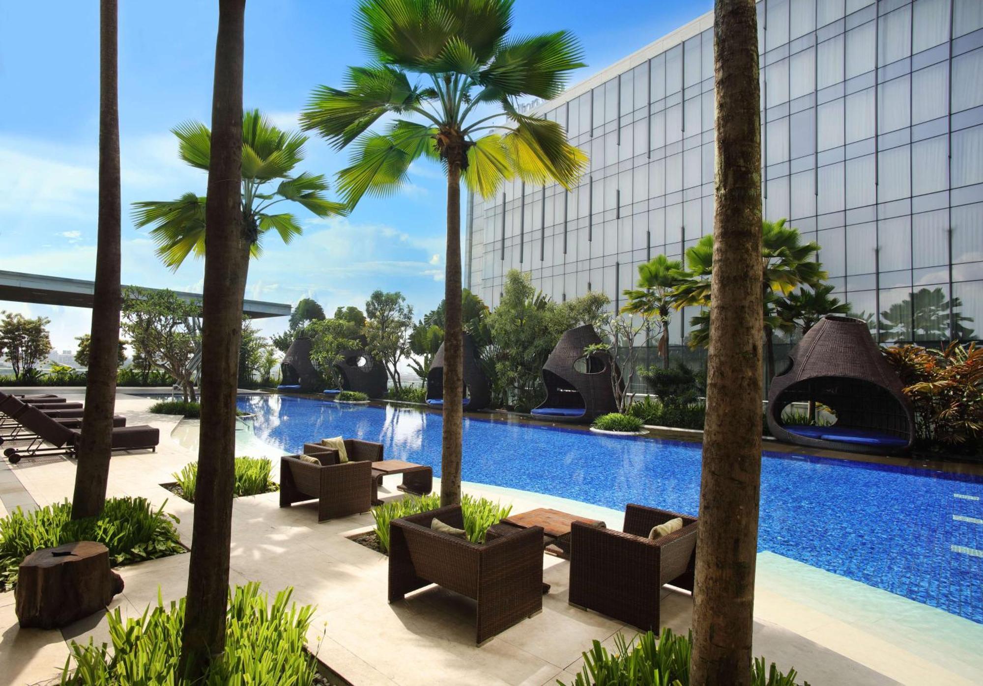 Hilton Bandung Hotell Eksteriør bilde