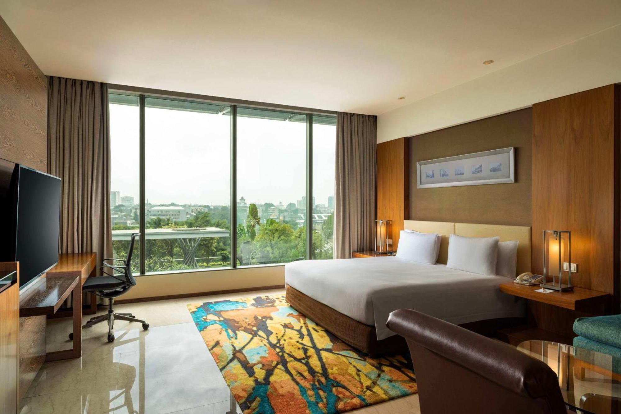 Hilton Bandung Hotell Eksteriør bilde